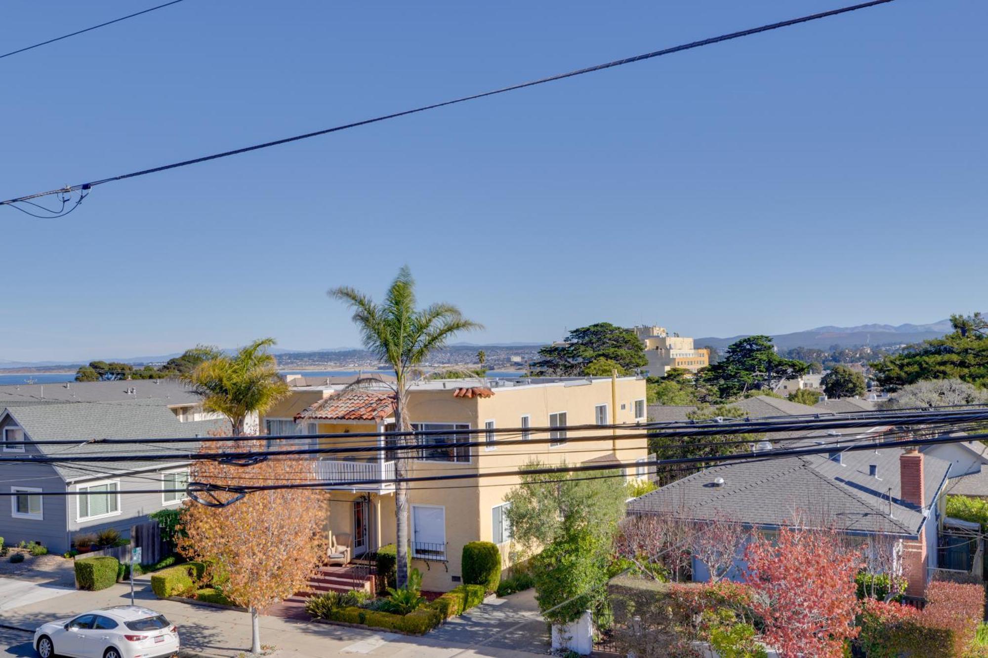 Breezy And Central Monterey Apt With Bay View! Esterno foto